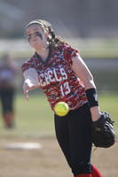 Softball Varsity Girls 4-11