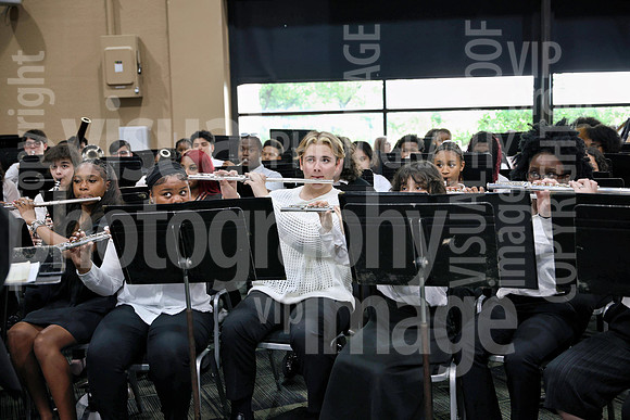 sps_0026_1037043810