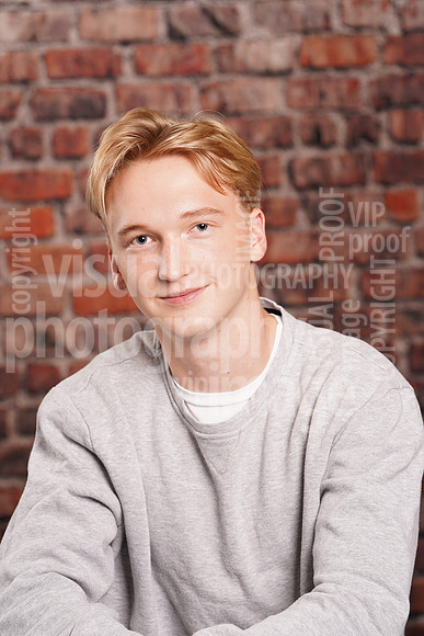 AEW00214