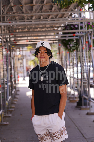 AEW00092