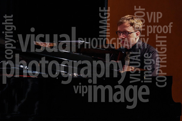 sps_0010_1011213073