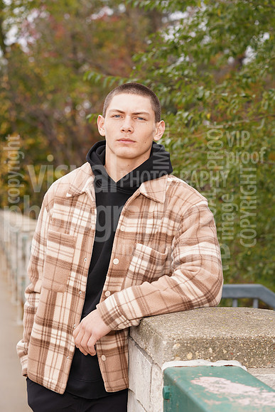 AEW00223