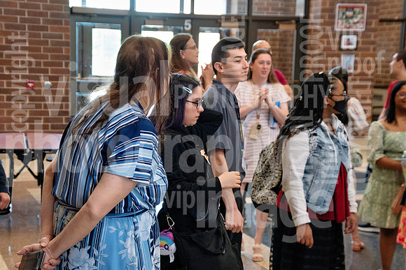 sps_0009_1037003037