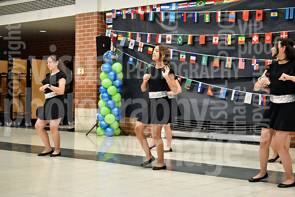 sps_0045_1035306594