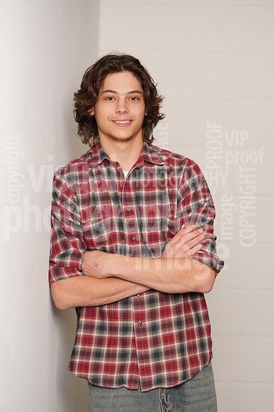 AEW00023