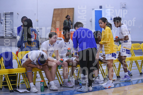 sps_0015_1011769142
