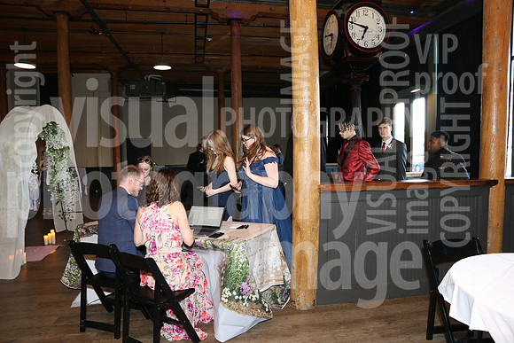 sps_0015_1013300747