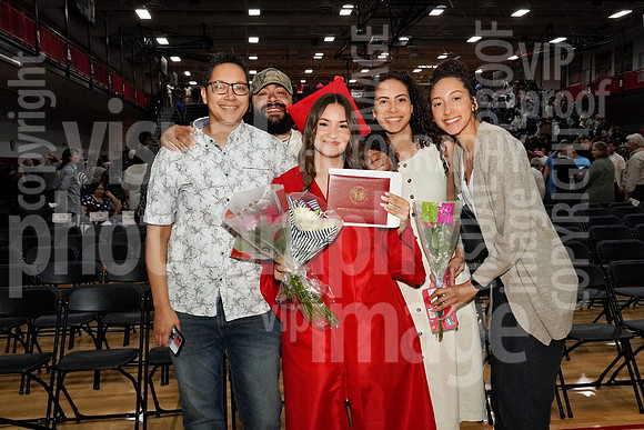 sps_0001_1037182179