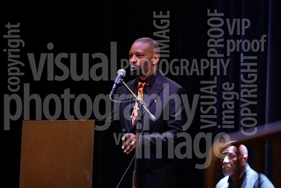 sps_0005_1049136749