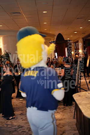 sps_0002_1049209451