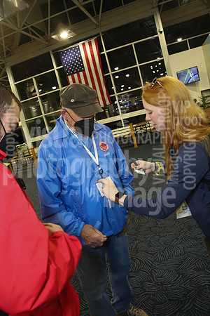sps_0027_1008891910