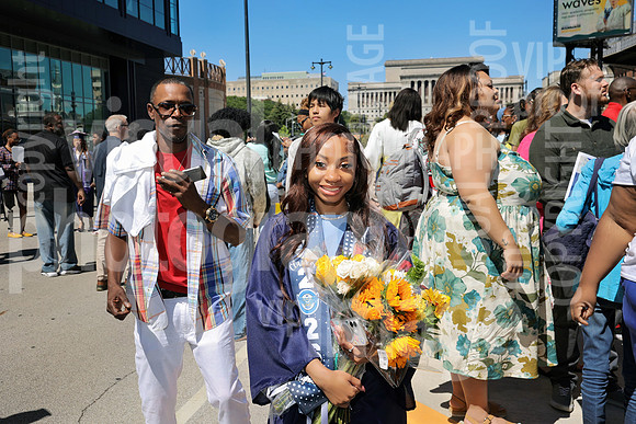 sps_0035_1051636120