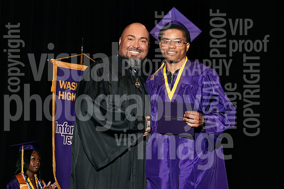 sps_0005_1051693428