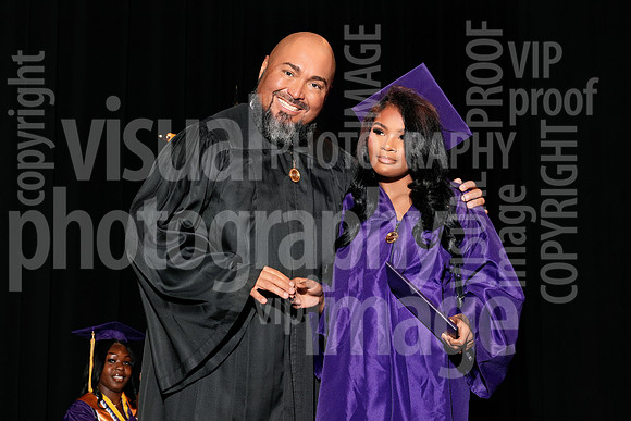 sps_0027_1051693318