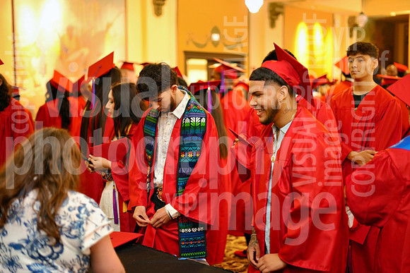 sps_0058_1051693565