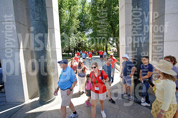 sps_0711_1051701680