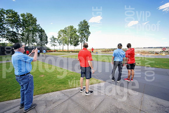 sps_0917_1051700456
