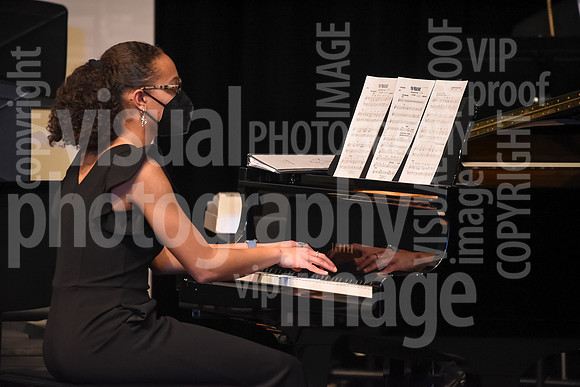 sps_0023_1012297585