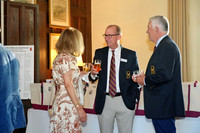 sps_0019_1051765819