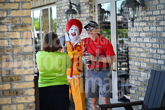 sps_0005_1051782045