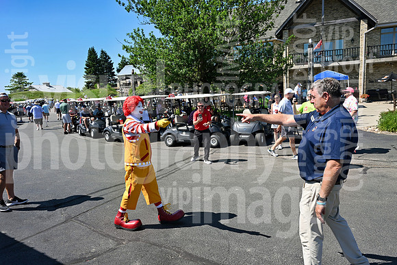 sps_0015_1051782104