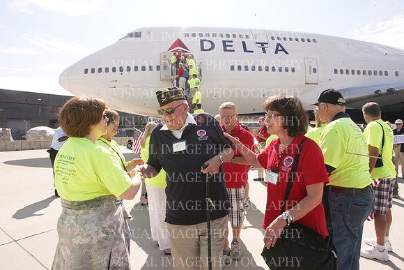 HONOR_FLIGHT10_C051-1538282918-O