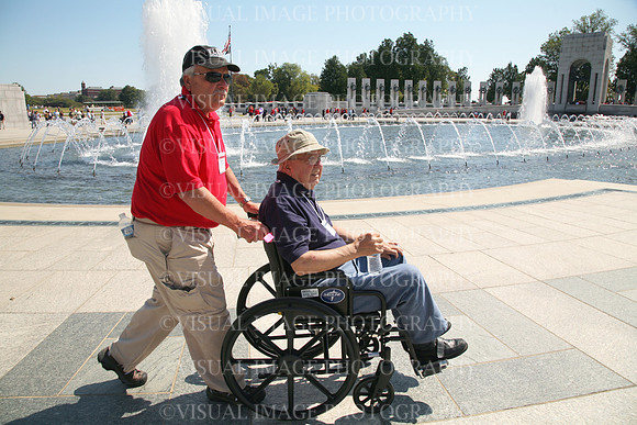 HONOR_FLIGHT10_D072-1538302399-O