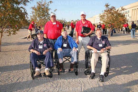 HONOR_FLIGHT10_H005-1538329007-O