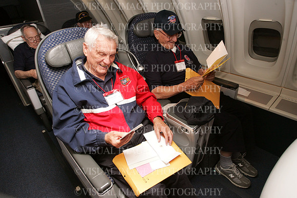 HONOR_FLIGHT10_I034-1538339278-O