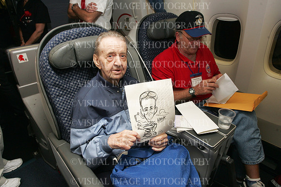 HONOR_FLIGHT10_I030-1538339889-O