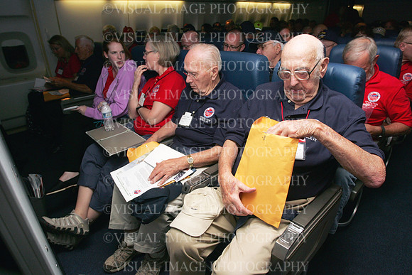 HONOR_FLIGHT10_I045-1538341229-O