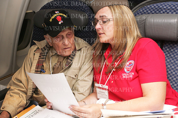 HONOR_FLIGHT10_I037-1538340239-O