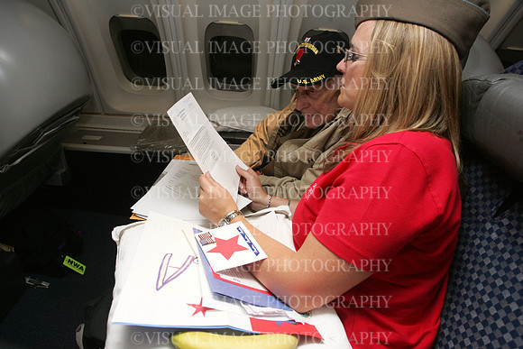 HONOR_FLIGHT10_I033-1538339452-O