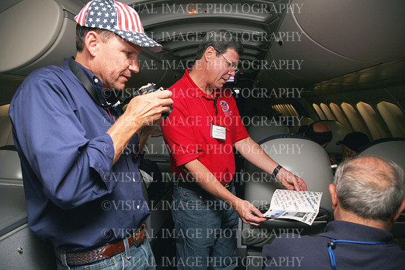 HONOR_FLIGHT10_I025-1538337524-O