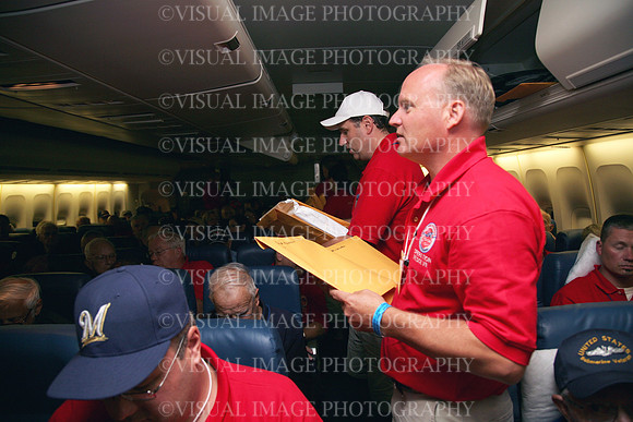 HONOR_FLIGHT10_I003-1538332465-O