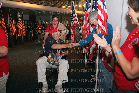 HONOR_FLIGHT10_J016-1538346030-O