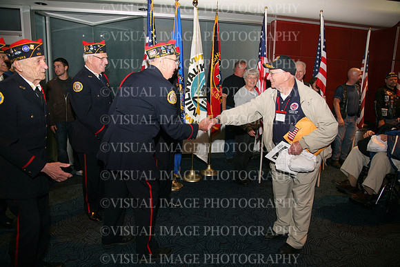HONOR_FLIGHT10_J014-1538347813-O