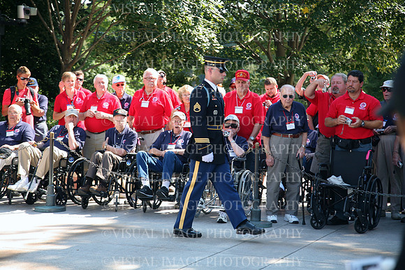 HONOR_FLIGHT10_E013-1538311548-O