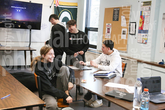 sps_0019_1012426486