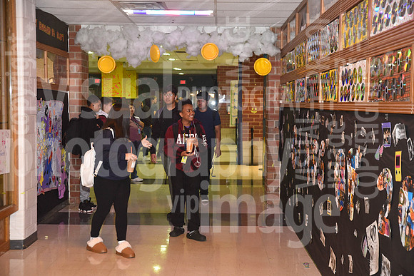 sps_0011_1033617461