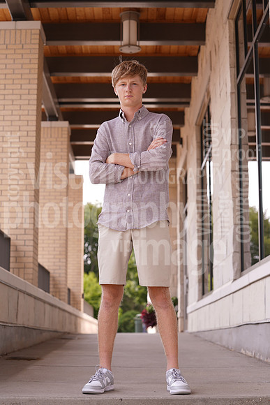 AEW00039