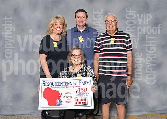 ces_0011_1052242957
