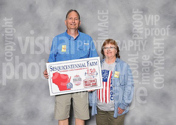 ces_0029_1052243764