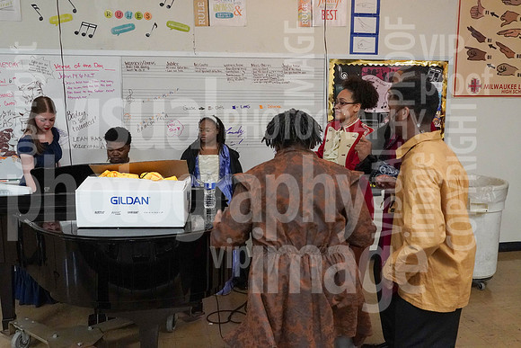 sps_0025_1012906855