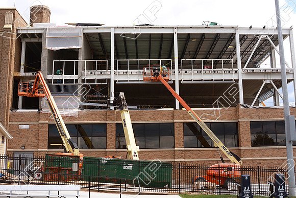 MRQH_086