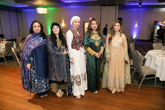 sps_0021_1055333470