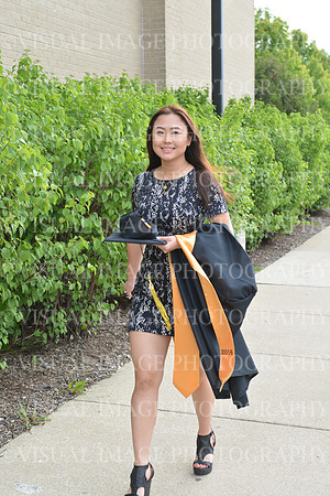 HINS_GradCandids_023