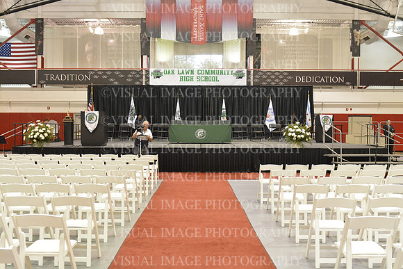 OLCH_GradCandid2016_000
