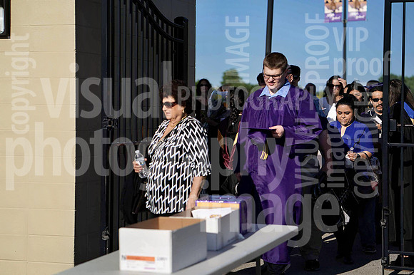 sps_0014_1037089298