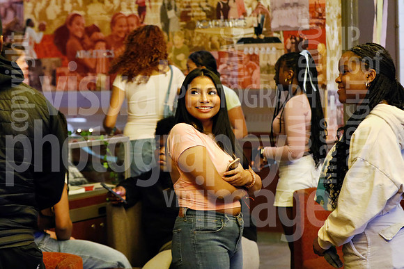 sps_0003_1036472873
